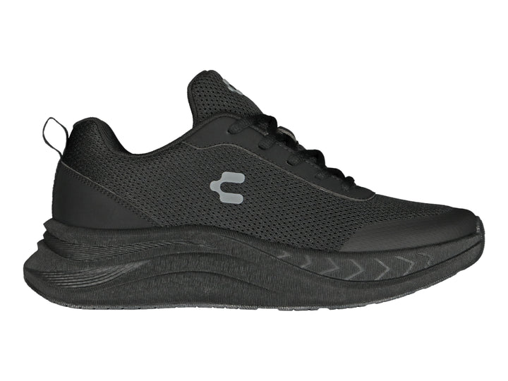 Tenis Charly Road Casual color negro con tejido de malla y suela deportiva.