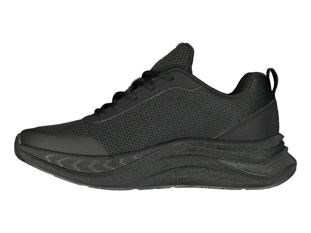 Tenis Charly Road Casual color negro con tejido de malla y suela deportiva.