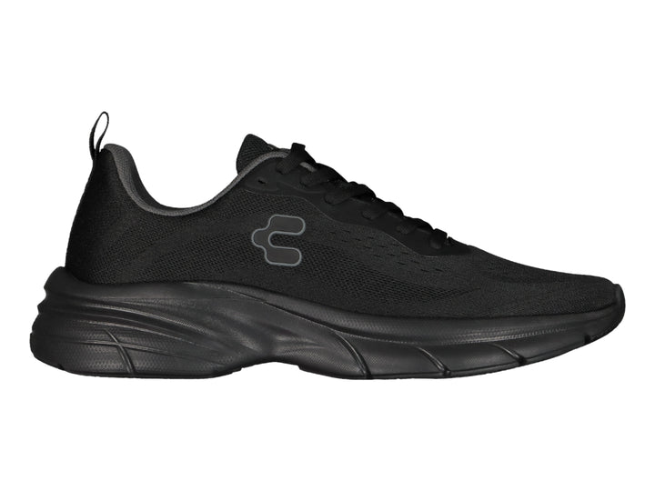 Tenis deportivos Charly Light Sport color negro con tejido de malla y suela robusta.