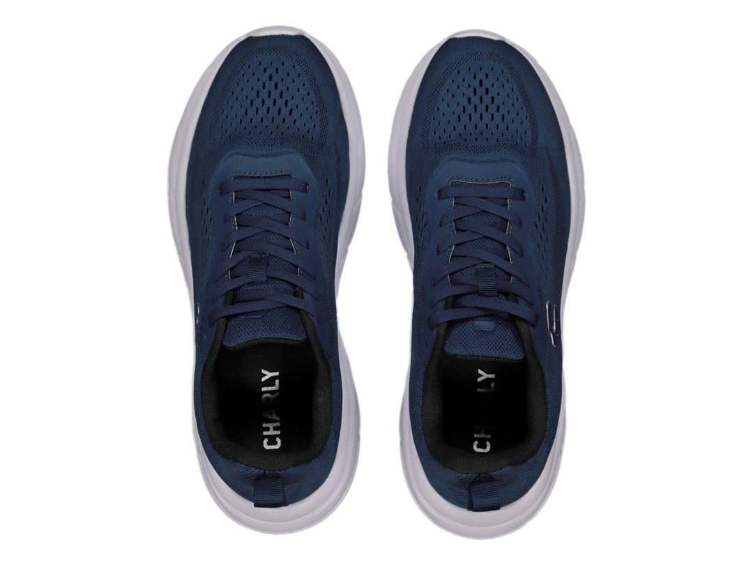 Tenis deportivos Charly Light Sport en color azul marino con suela blanca.