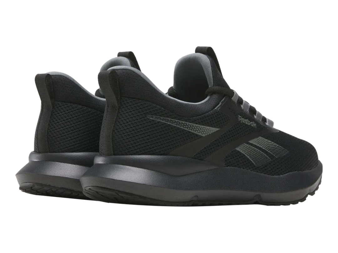 Tenis Reebok Citryde 2 color negro para hombre con detalles en gris y suela deportiva.