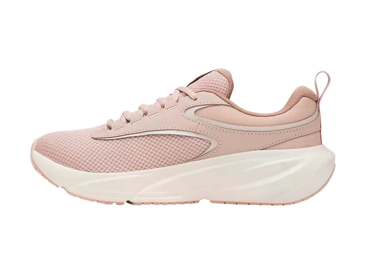 Tenis deportivos Under Armour Surge 5 en color rosa con suela blanca.