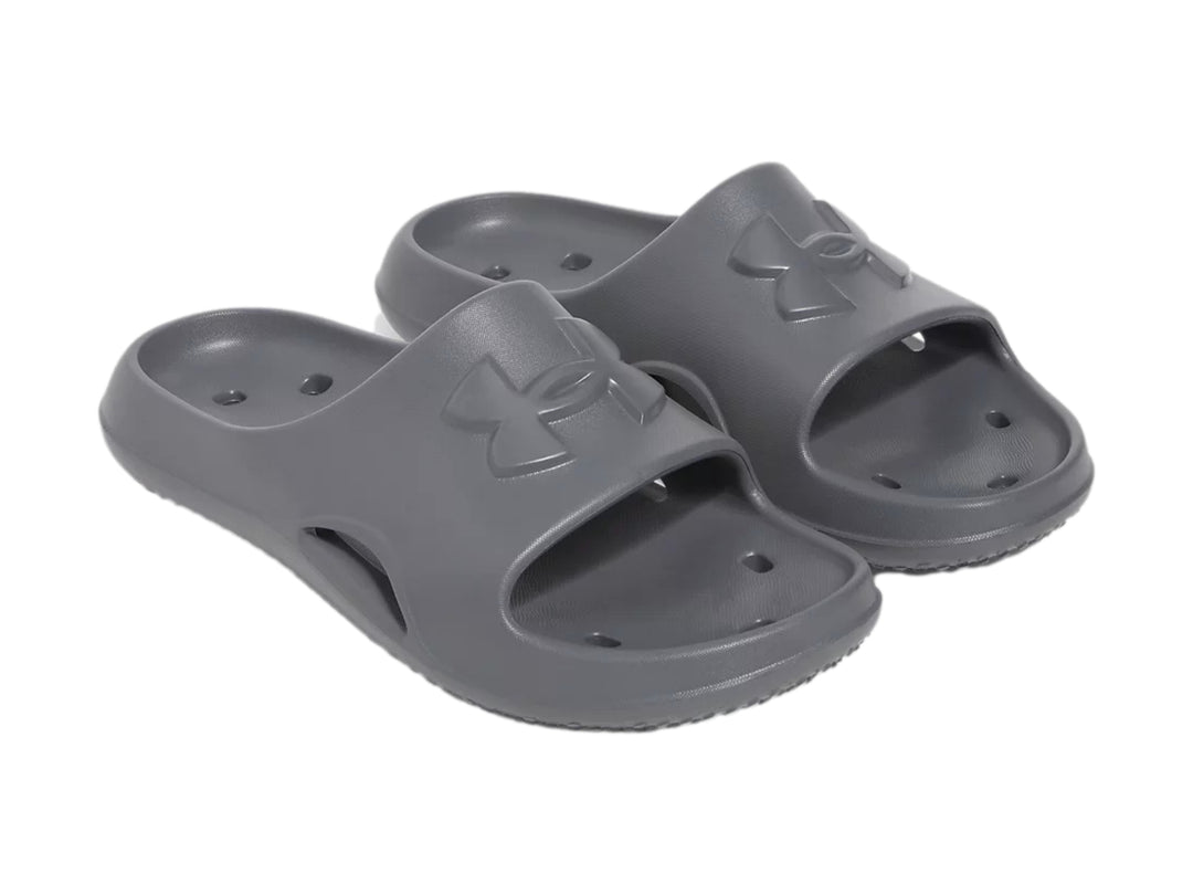 Sandalia Under Armour Locker V SL en color gris mate, vista lateral.