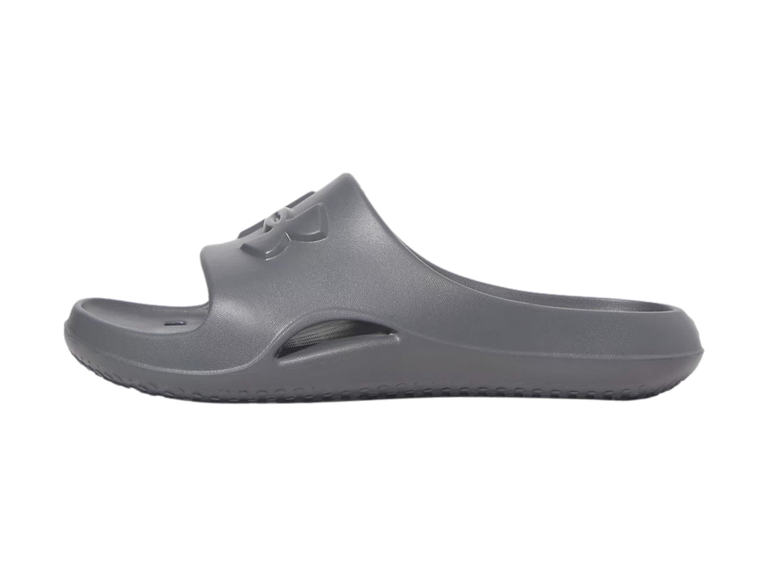 Sandalia Under Armour Locker V SL en color gris mate, vista lateral.