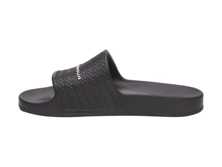 Sandalia deportiva Under Armour color negro con correa texturizada y logo blanco.