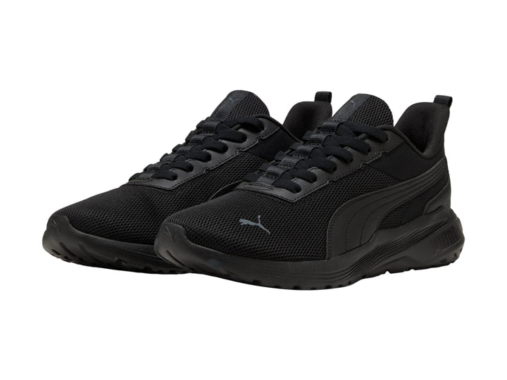 Tenis Puma Anzarun color negro para hombre con diseño deportivo y malla transpirable.