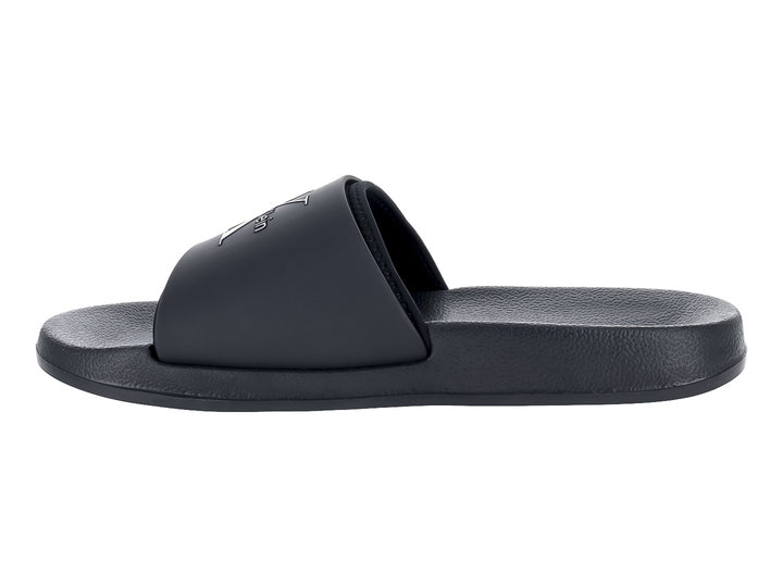 Sandalias slide Calvin Klein en color negro triple black con correa ancha y suela texturizada.