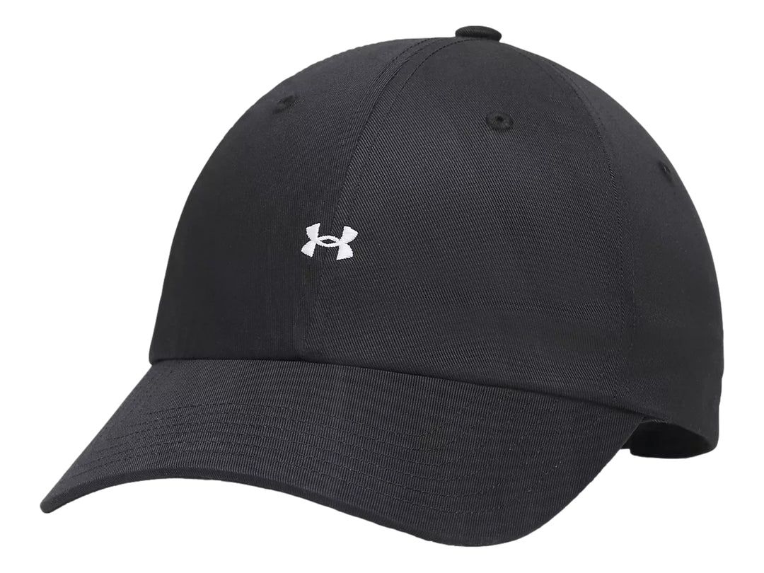 Gorra deportiva Under Armour de color negro con logotipo blanco frontal y visera curva.
