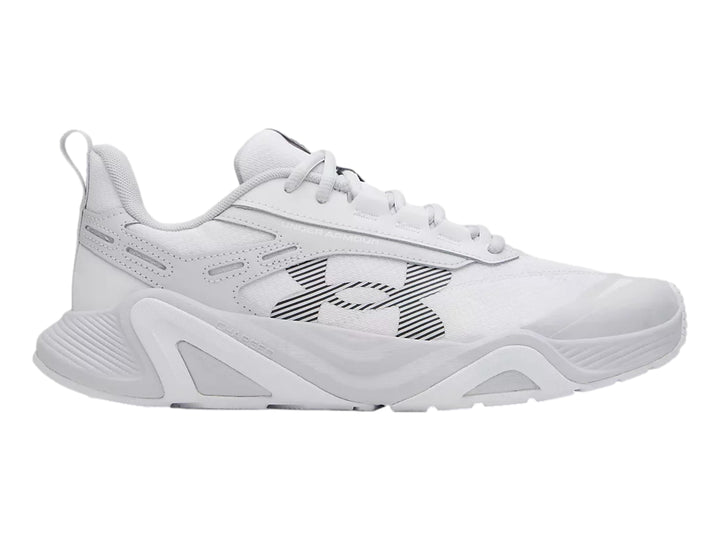 Tenis deportivos Under Armour en color blanco y gris claro con diseño moderno y suela robusta.