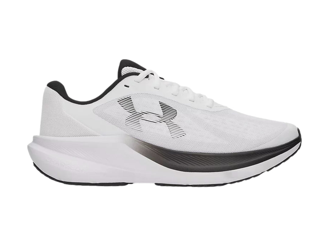 Tenis deportivos Under Armour color blanco con detalles en negro y suela blanca.
