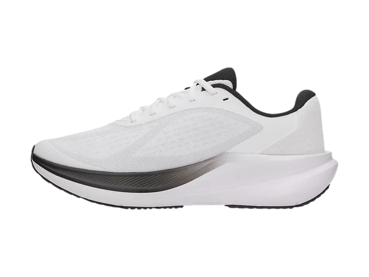 Tenis deportivos Under Armour color blanco con detalles en negro y suela blanca.