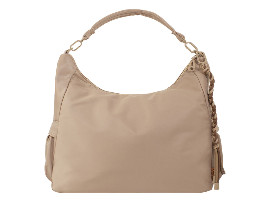 Bolsa de mano color natural con asa y detalle trenzado de la marca Jaime Ibiza.