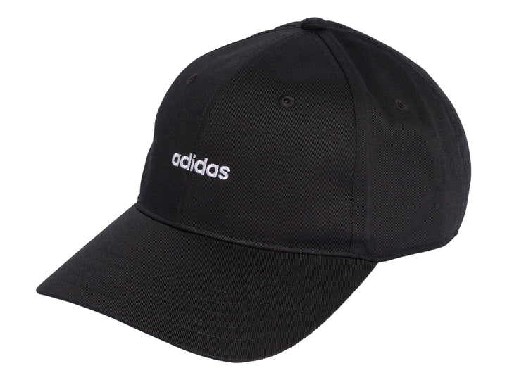 Gorra Adidas de color negro con logotipo blanco bordado en el frente y visera curva.