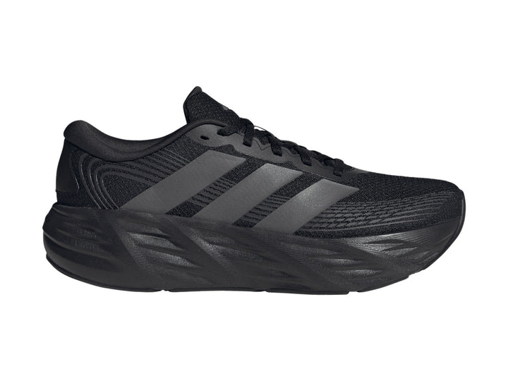 Tenis Adidas Galaxy 8 en color negro con detalles en gris y suela robusta