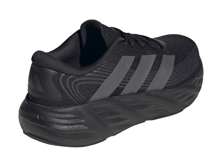 Tenis Adidas Galaxy 8 en color negro con detalles en gris y suela robusta