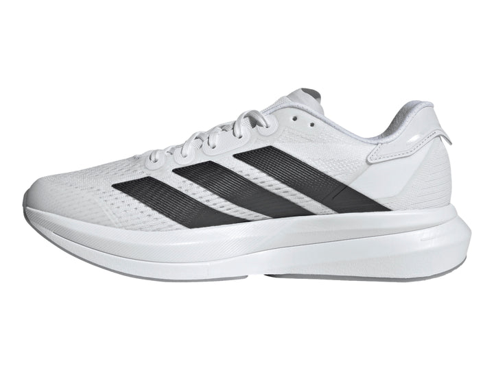 Tenis Adidas Duramo Speed 2 color blanco con tres franjas negras laterales y suela blanca.