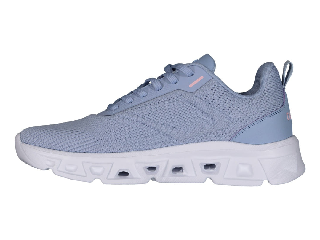 Tenis Charly Light Sport en color azul con suela blanca gruesa y detalles en rosa.