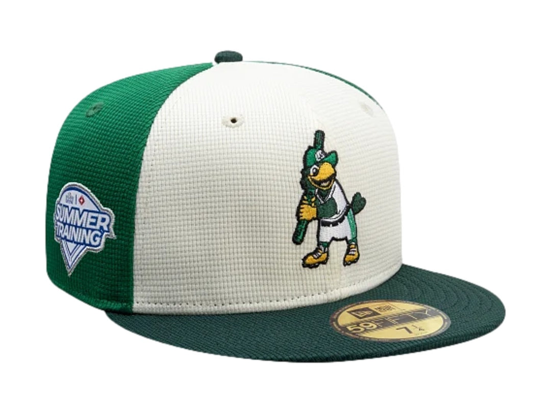 Gorra New Era 59Fifty con visera y parte trasera en verde oscuro y panel frontal blanco con bordado de mascota.