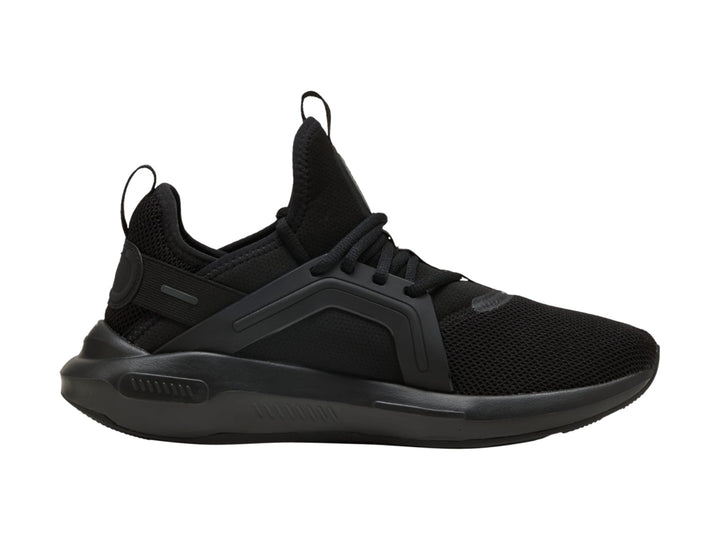 Tenis PUMA Softride Enzo 5 en color negro total, con malla transpirable y suela deportiva.
