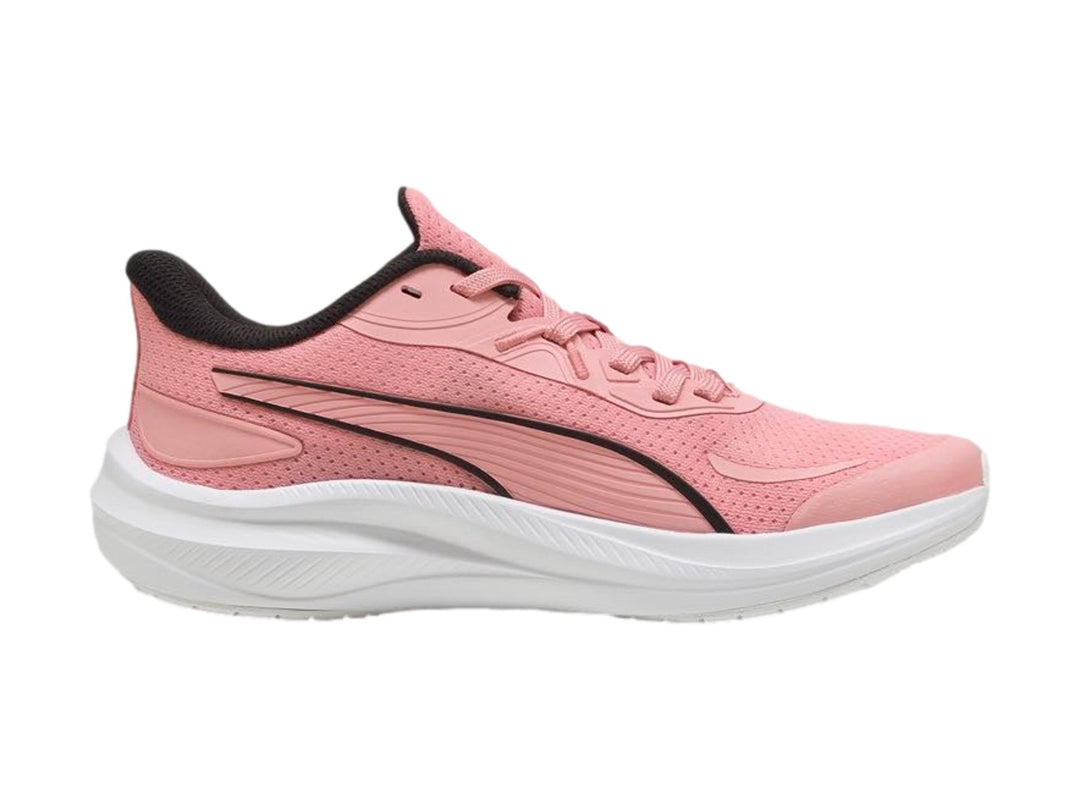 Tenis PUMA Skyrocket Lite 2 JR en color rosa con suela blanca y detalles en negro para junior.