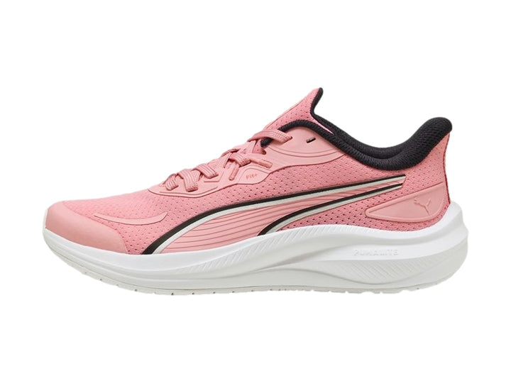 Tenis PUMA Skyrocket Lite 2 JR en color rosa con suela blanca y detalles en negro para junior.