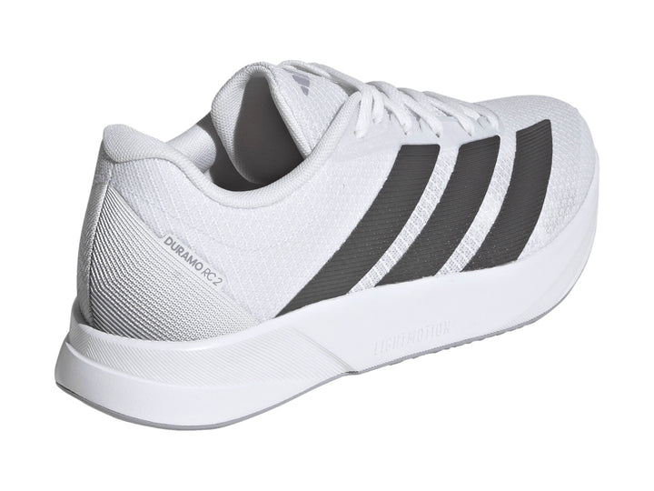 Tenis Adidas Duramo RC2 en color blanco con tres franjas grises laterales y suela blanca Lightmotion.