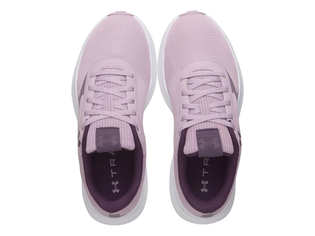 Tenis Under Armour Aurora 3 en color rosa malva con suela blanca y detalles en morado