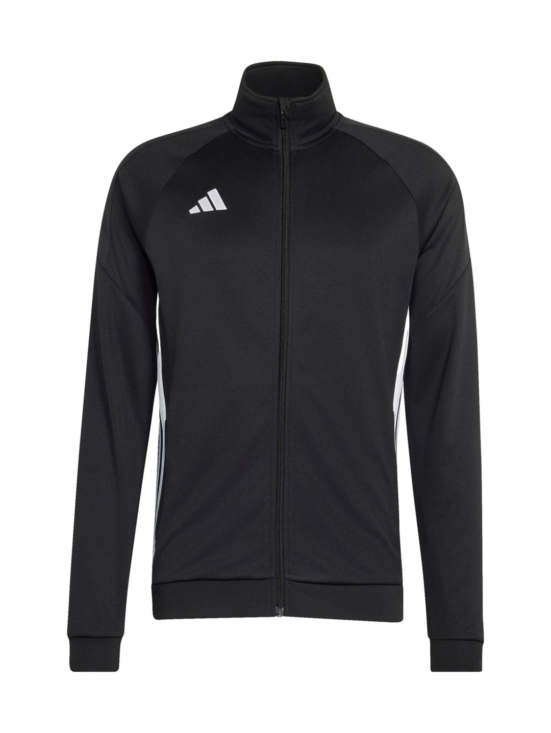 Hombre vistiendo conjunto deportivo Adidas Tiro en color negro con detalles blancos en los costados.