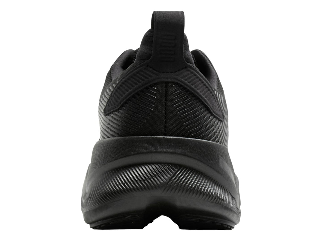 Tenis Brooks Ghost Max 4 en color negro total, vista lateral sobre fondo blanco.