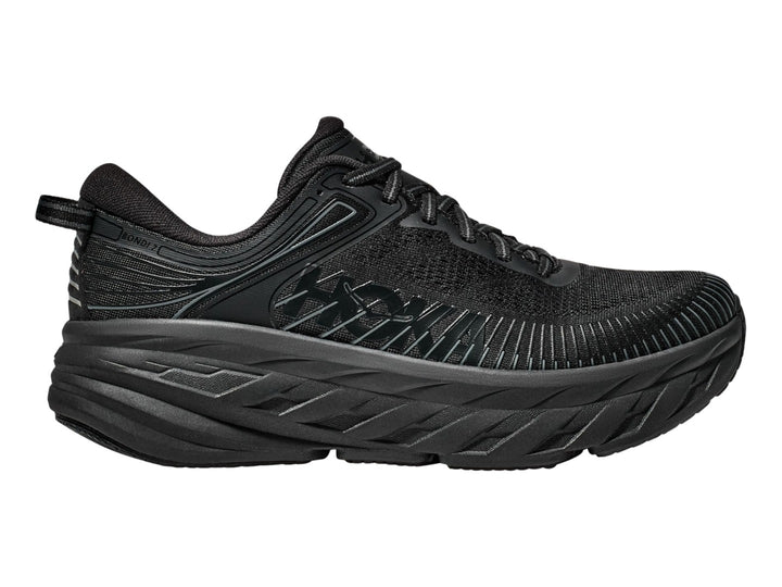 Tenis Hoka Bondi 7 en color negro total, con suela gruesa y malla transpirable.