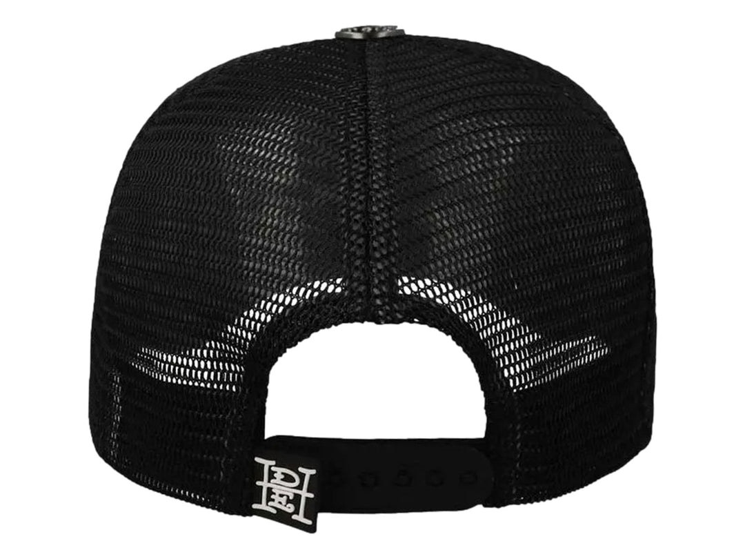Gorra snapback negra de Cara Blanca con bordados blancos de caballos y texto Death is Certain